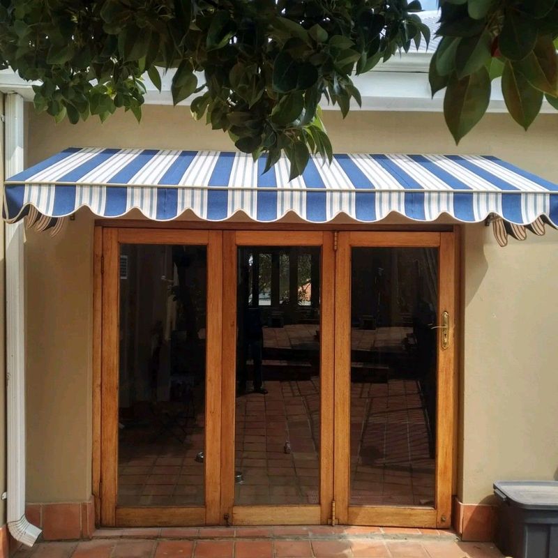 Canvas Patio and Lapa roller blinds and awnings