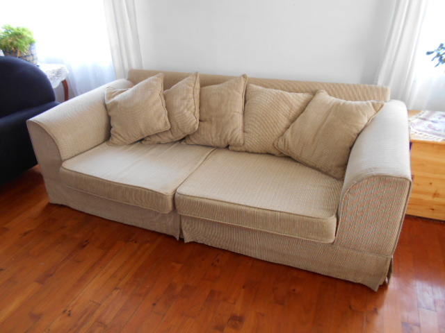 Wetherlys Couch - XXLarge (seats 3-4)