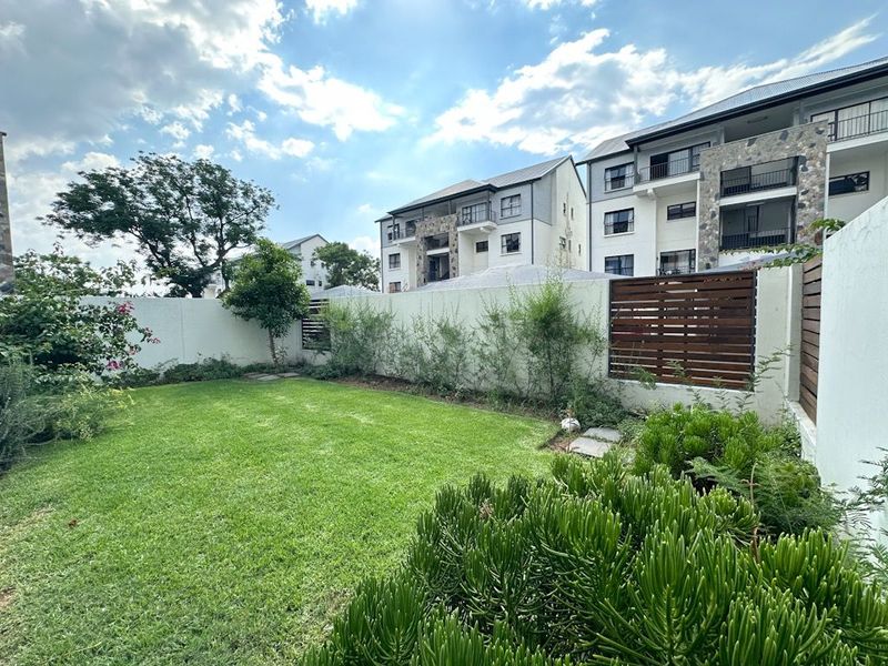 3 Bedroom apartment in Kyalami For Sale