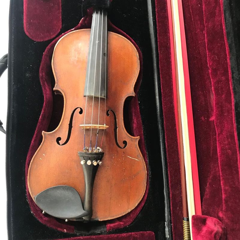 Antique German violin from 1800s