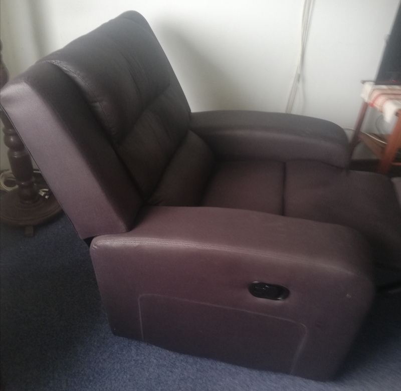 Leather recliner armchair