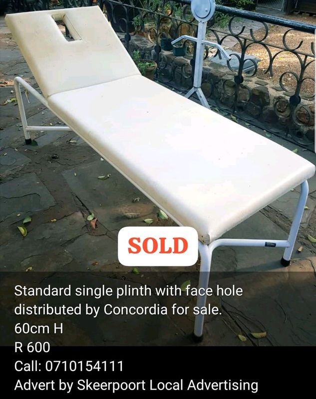 Standard single plinth with face hole distributed by Concordia for sale
