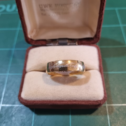 VINTAGE LORD OF THE RINGS GOLD BANDS