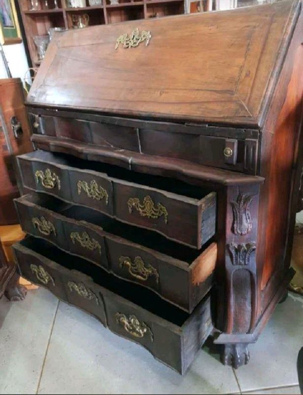 Antique English Georgian III Bureau Desk
