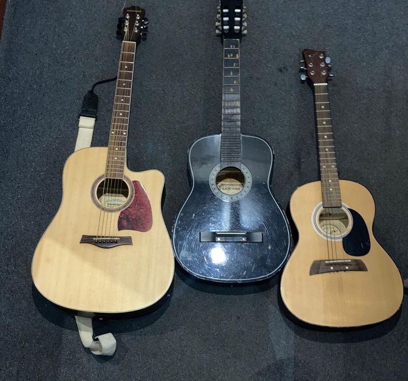 Guitar bundle
