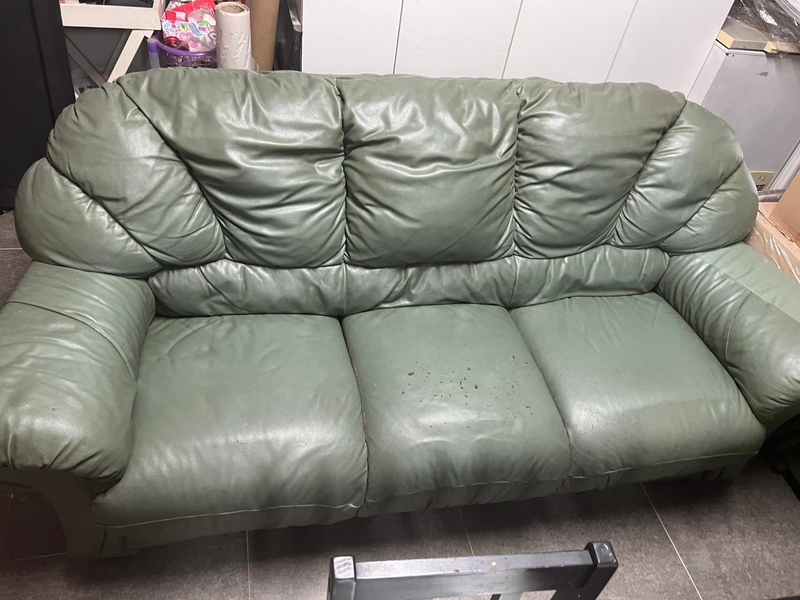 Sofa/couch set