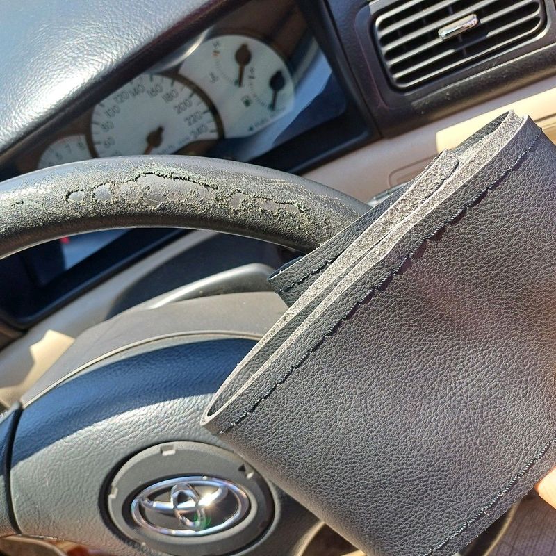 Diy steering  wheel  covers...