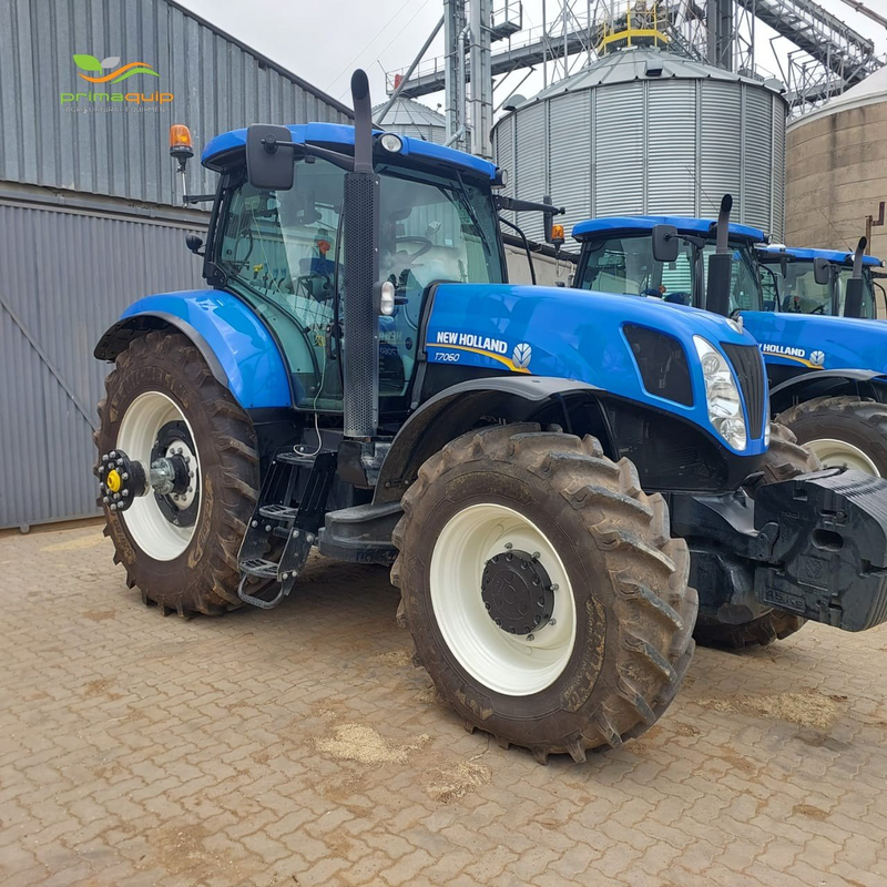 2023 New Holland T7060