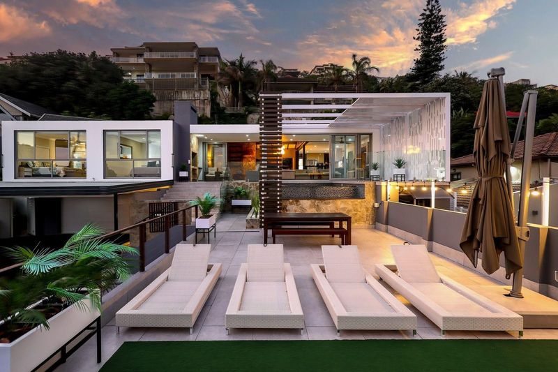 Luxurious Living in One of Ballito&#39;s most Enviable Coastal Homes