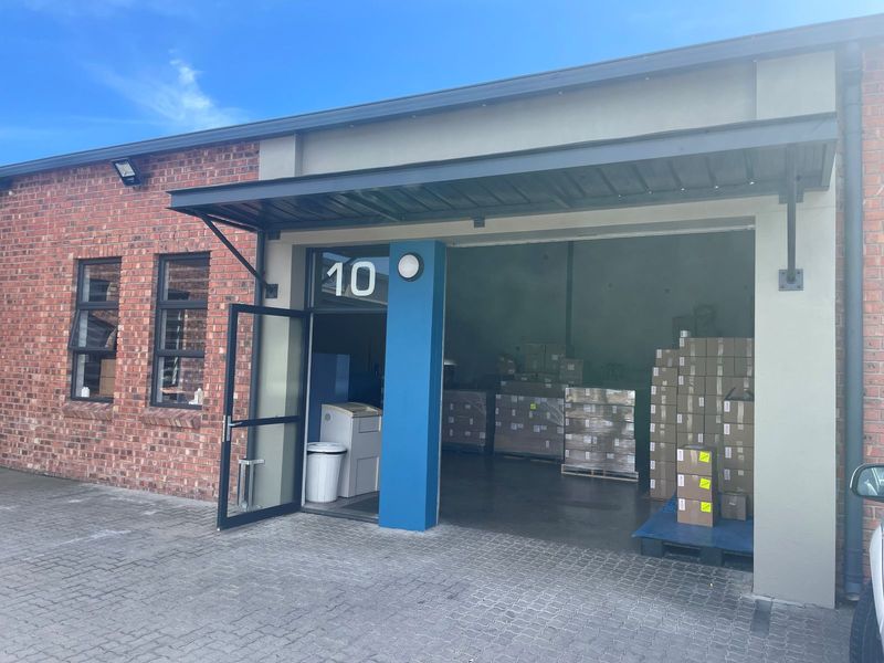 175m² Warehouse To Let in Ottery