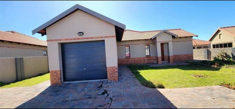 3 Bedroom House To Let in Waterkloof East