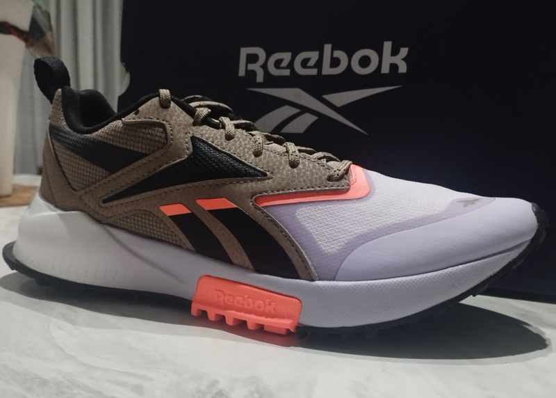 Reebok Sneakers Brand New R900!!!