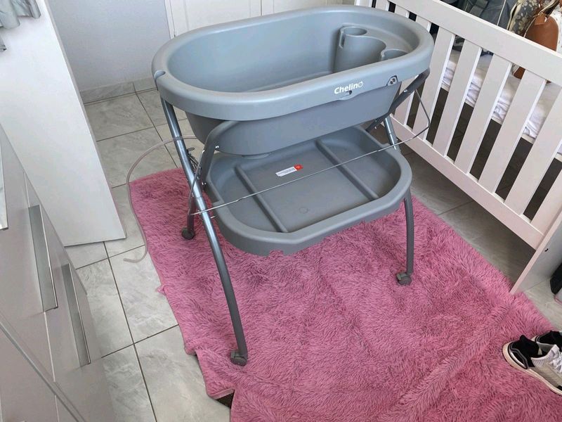 FOR SALE CHELINO BABY BATH