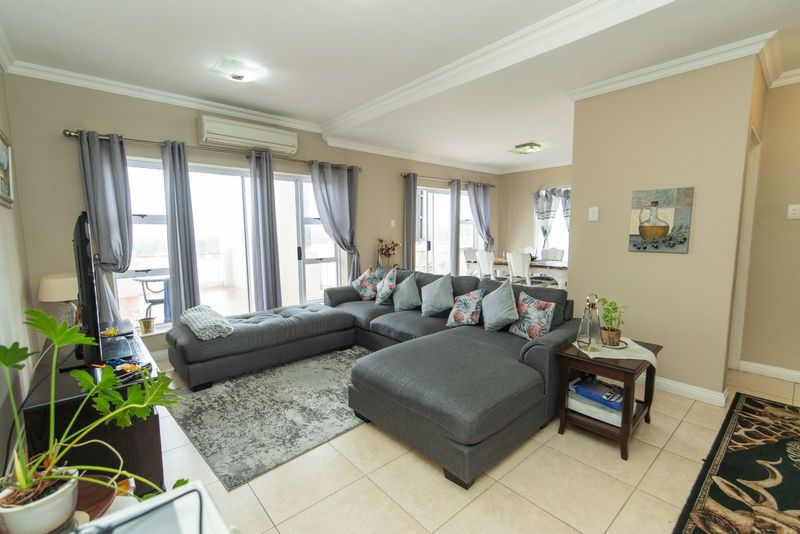 3 Bedroom apartment in Walmer Heights For Sale