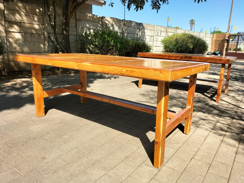 100% Oregon Pine Table