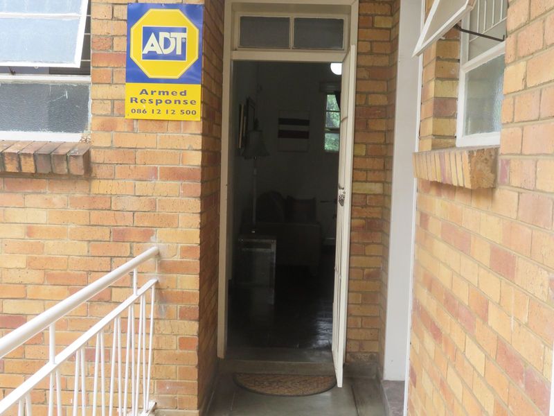 2 Bedroom flat in Sunnyside