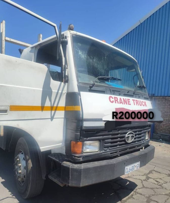 Crane truck for sale