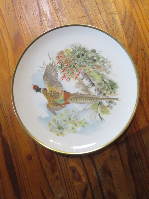 Royal Chelsea &#34;Birds of the Countryside&#34; plate