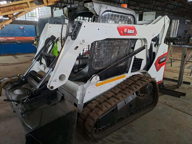 Bobcat T590