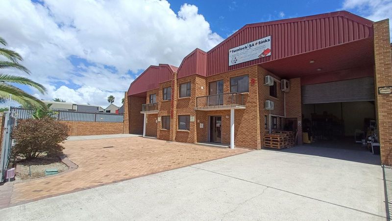 420m2 Warehouse To Rent / To Let in Killarney Gardens