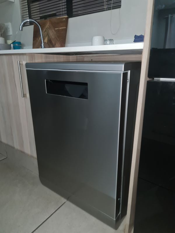 Dishwasher for sale - Ad posted by Nokwanda Nzuza