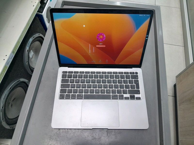 Apple macbook laptop