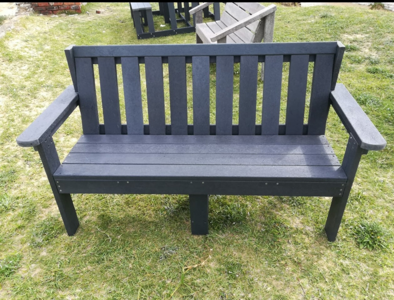 Recycled garden bench 3 seater