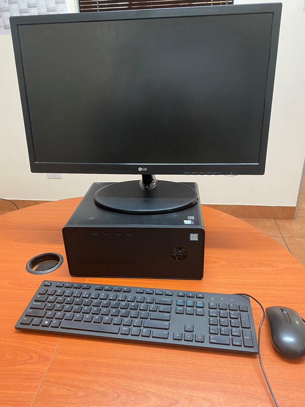 HP DESKTOP PRO G2 MT - I5 4GB DDR4 RAM