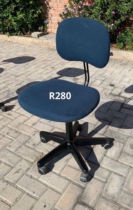 HEIGHT ADJUSTABLE CHAIRS FOR SALE