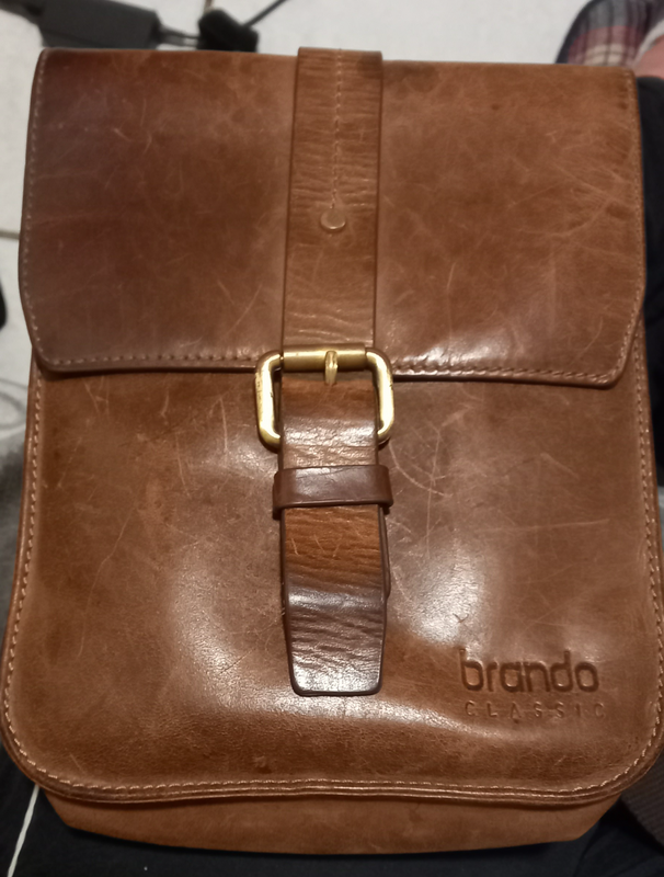 Brando Classic Crossbody Leather man bag