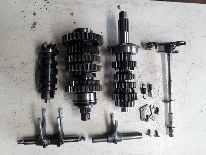 YAMAHA R6 complete gearbox [06-16 models]