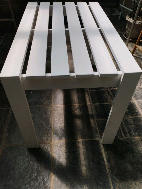 Solid pine painted white slatted table,size 120 cm x 72.5 cm x 75 cm height.