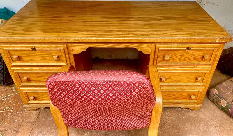 Solid Oak office desk for sale