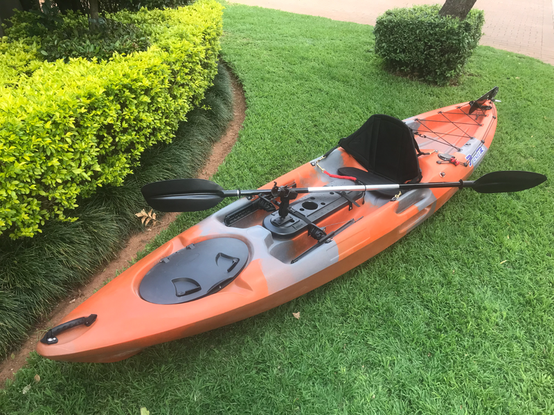 Pioneer Kayak Kingfisher incl. seat, paddle, leash, rod holder and rudder, Salamander colour, NEW!