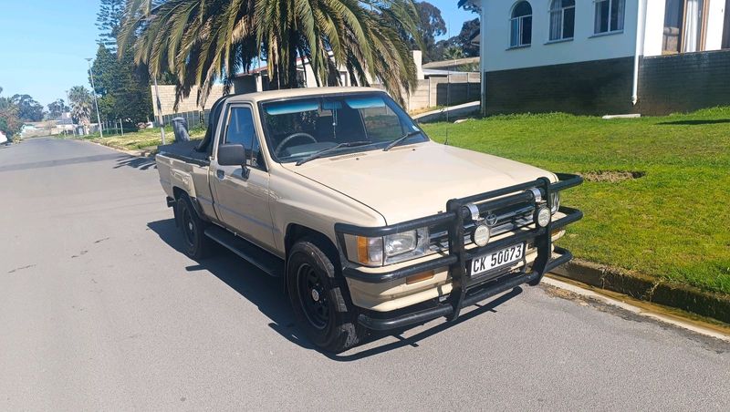 Toyota Hilux single cab swb