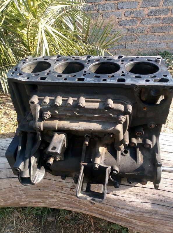 Kia Sorento 2.5 Crdi Engine Block for Sale