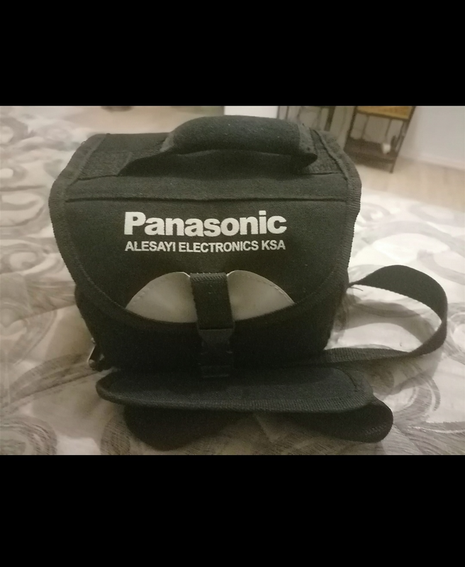 Panasonic SDR-S15 camcorder