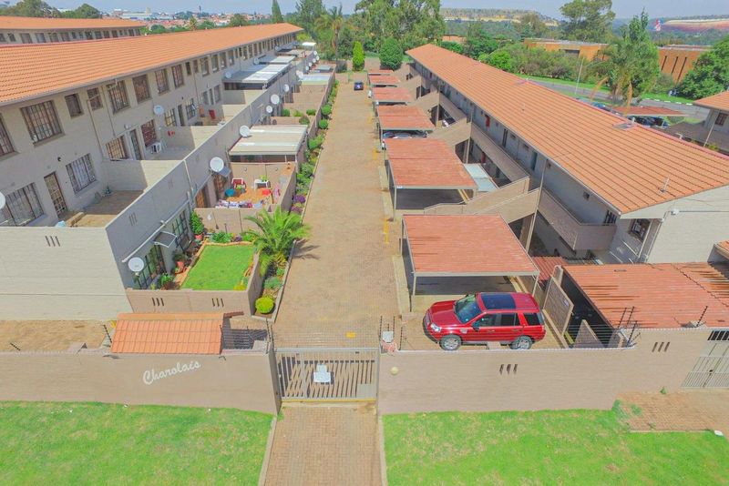 1 bedroom townhouse for lease in Ormonde, Johannesburg.