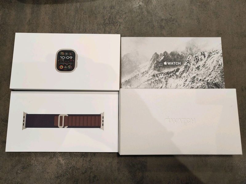 Apple Watch Ultra 2nd Gen Titanium 49mm GPS&#43;Cellular Indigo Alpine Loop