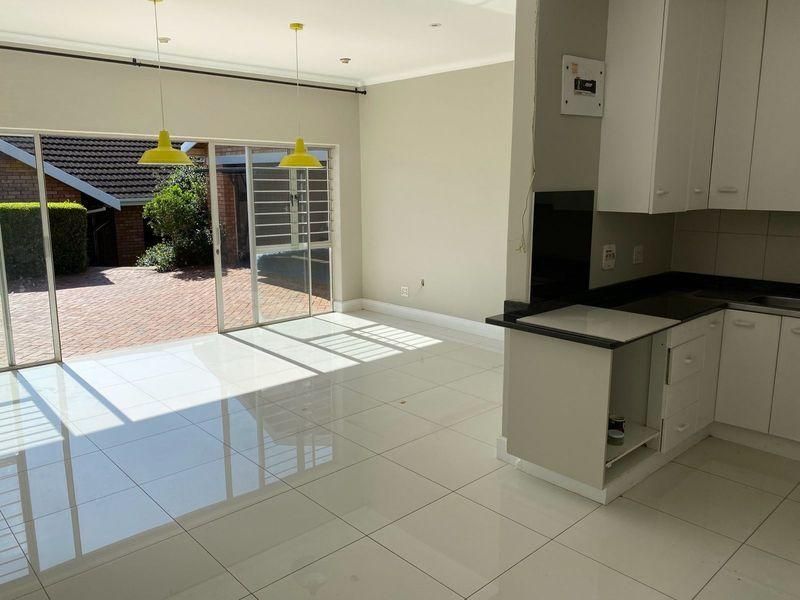 One bedroom apartment in Prime Durban North!