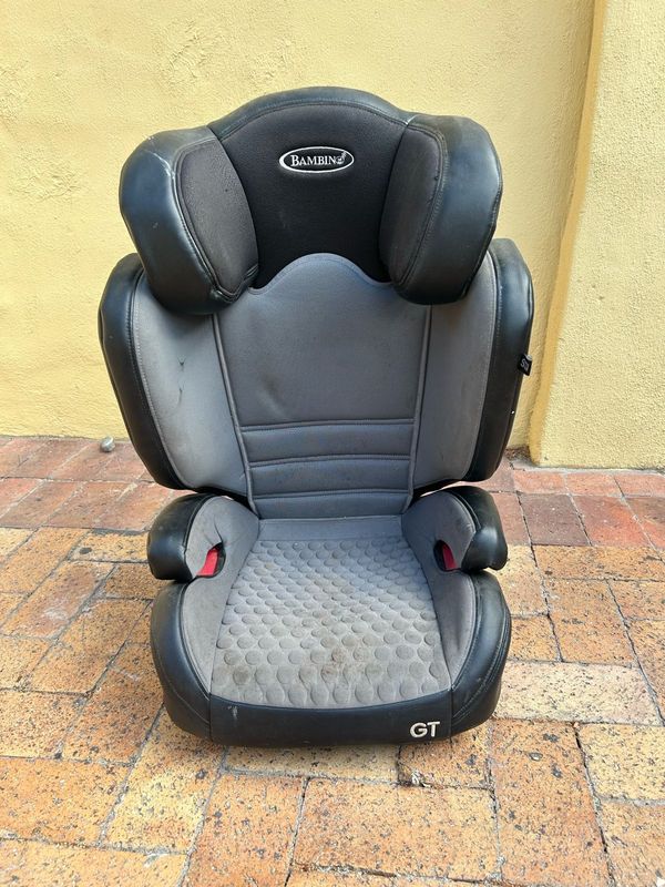 Bambino baby car seat in good condition. Cover needs a wash