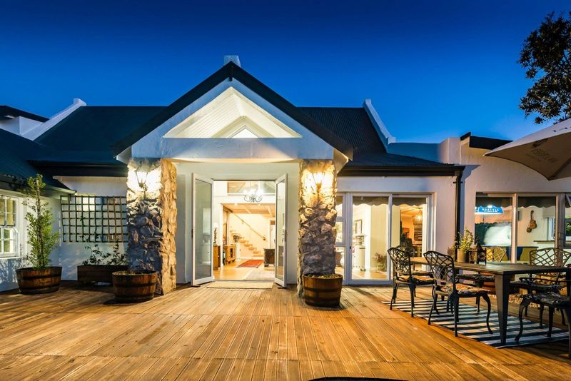 4 Bedroom house in Stilbaai Oos For Sale