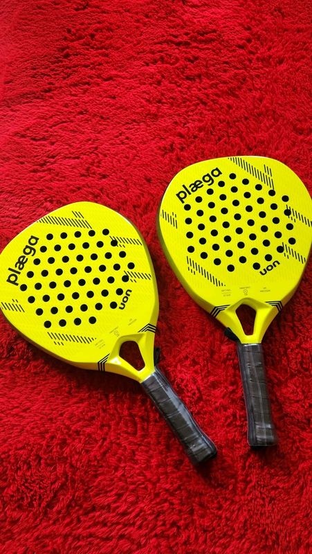 Plaega uon padel racket