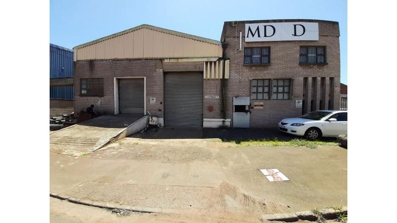 Reduced - Warehouse in Jacobs  983 sqm