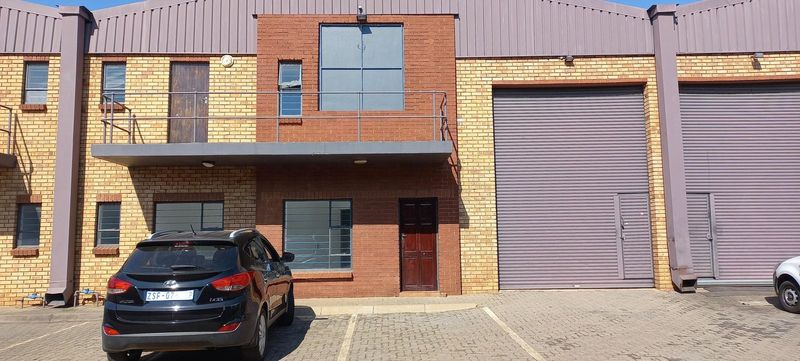 SECURE INDUSTRIAL FACILITY WITHIN CLOSE PROXIMITY TO OR TAMBO AIRPORT