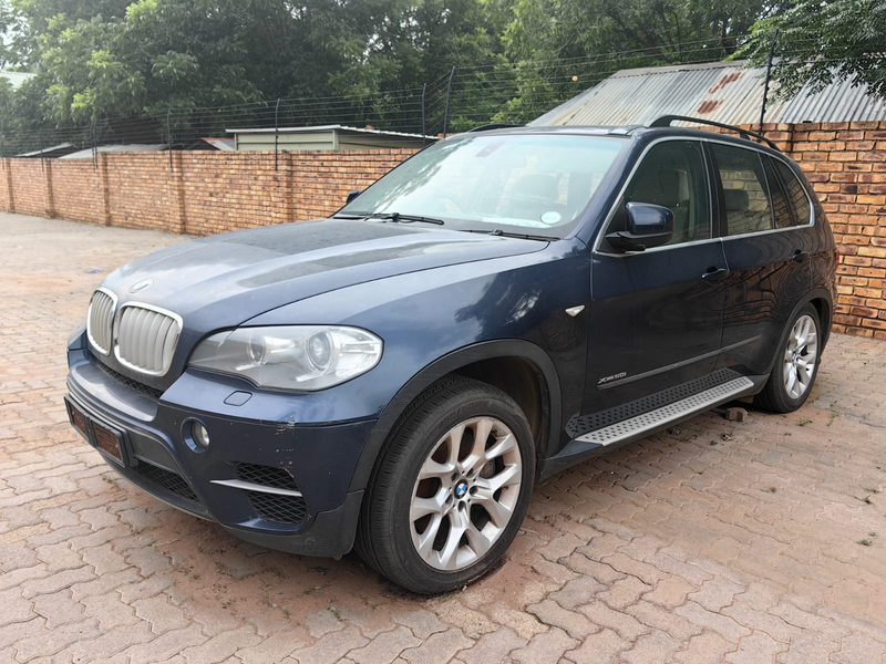 BMW X5 2010 4.5 E70 STRIPPING FOR SPARES