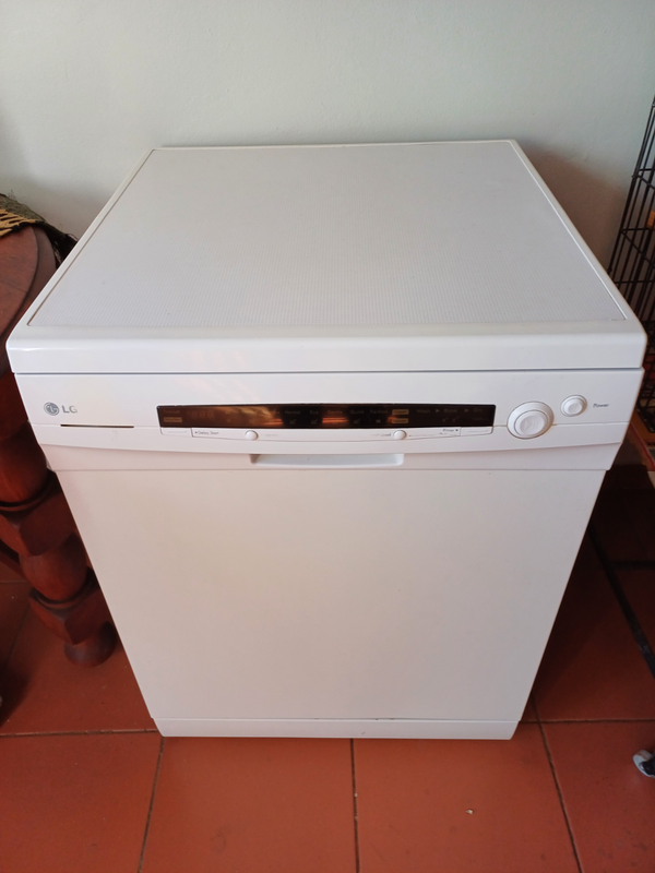 LG 12plate Dishwasher White