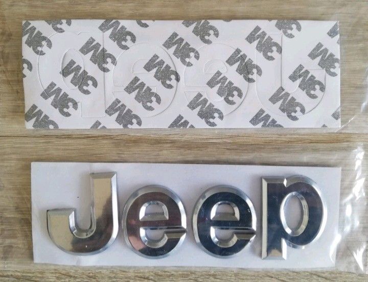 Jeep logo chrome emblem badge