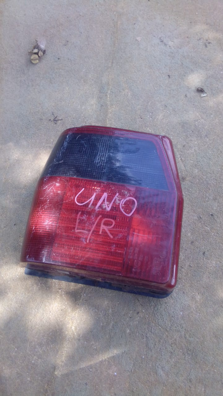 1998 Fiat Uno Left Taillight For Sale.