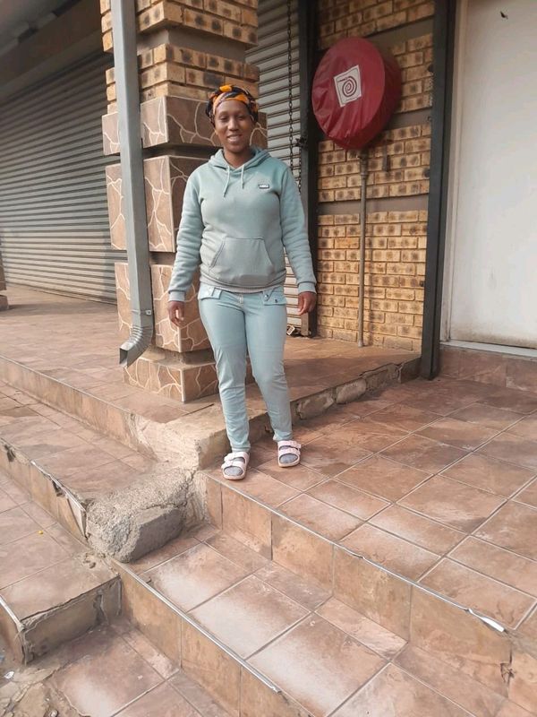 Makutoane(25), exp sotho lady with ref from germiston needs work today